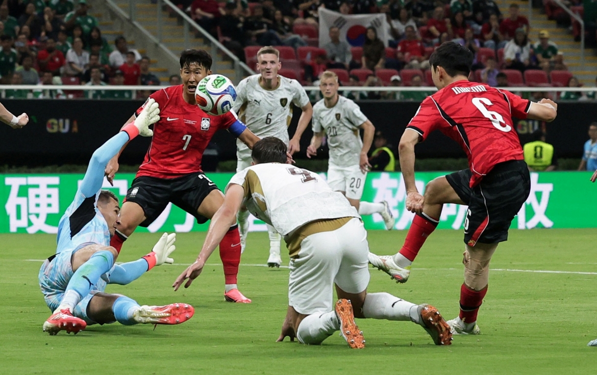 CH Séc Thua đau World Cup 2026: Bài Học đắt Giá Từ OK9 - kixon.pro CH Séc Thua đau World Cup 2026: Bài Học đắt Giá Từ OK9 - kixon.pro